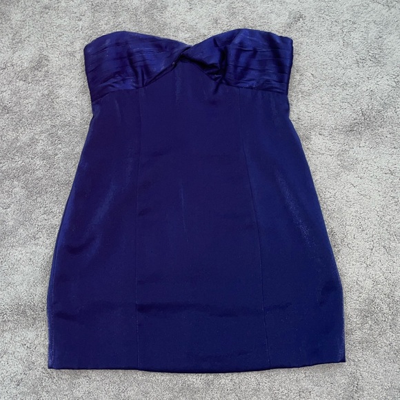 Dynamite Knot Front Bustier Dress 💙 - Picture 2 of 3